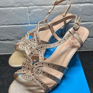 Chic Rose Gold Champagne Strappy Heels with Rhinestones